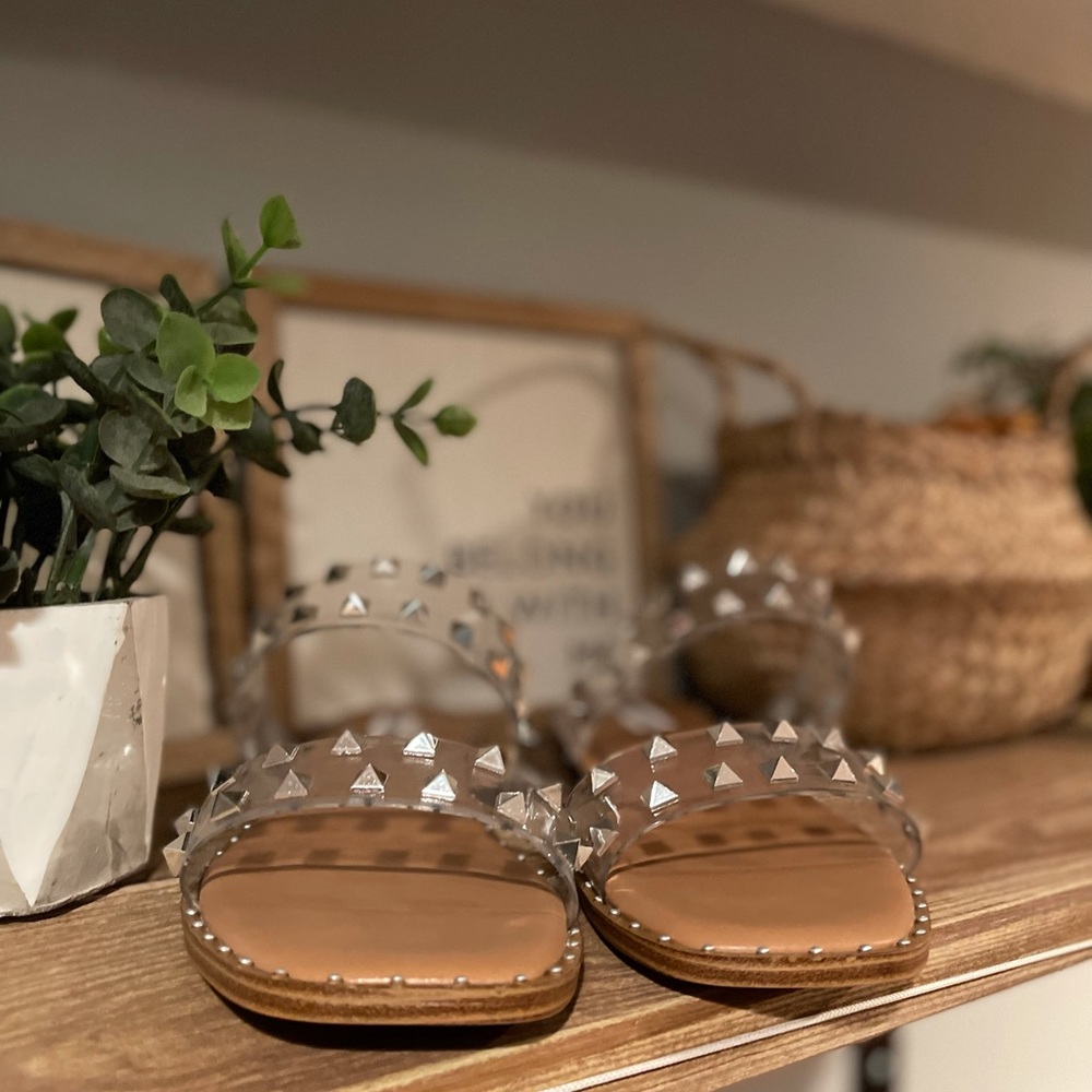 Steve Madden NWOT studded clear slide on sandal